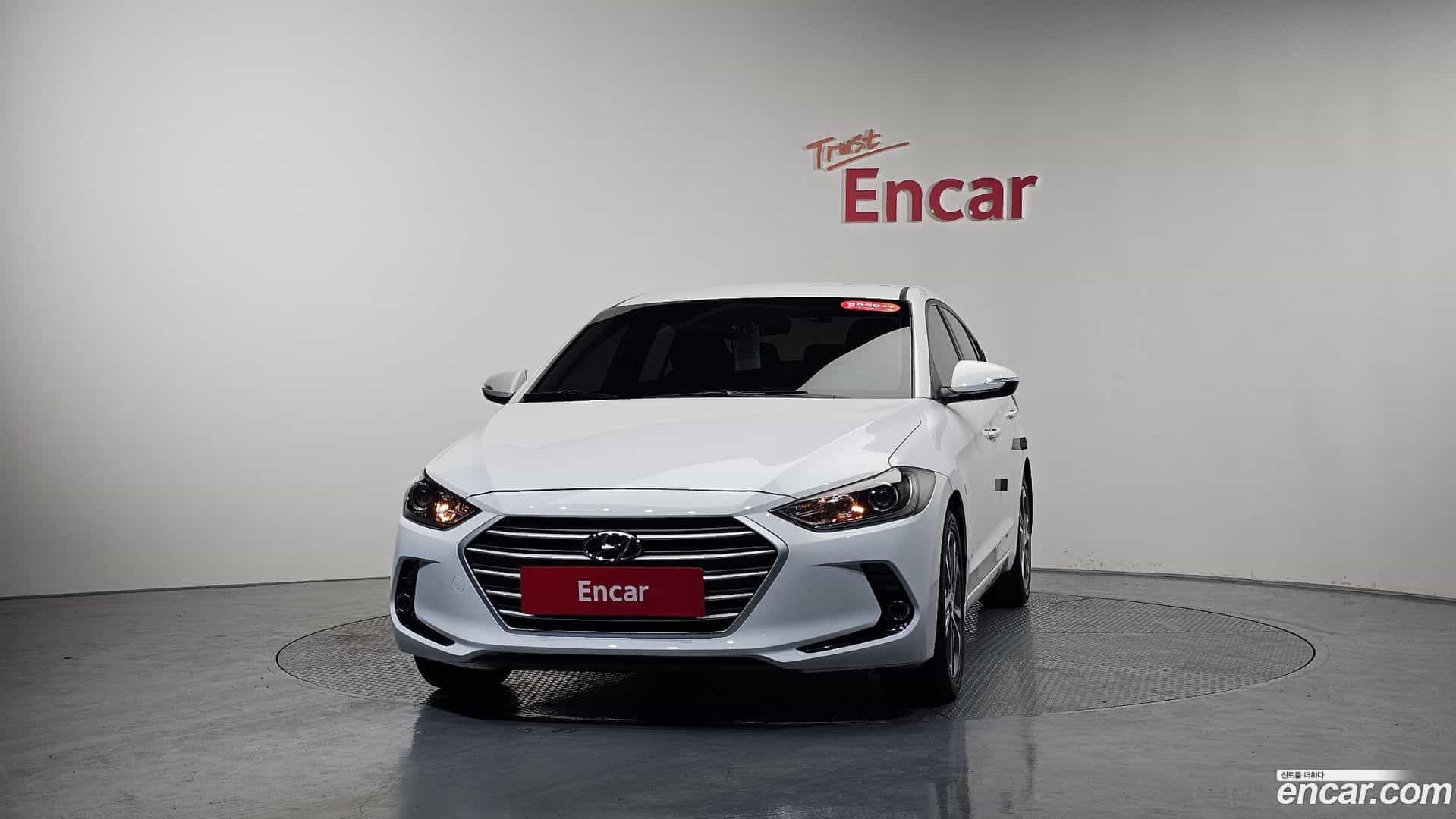 AVANTE Hyundai 2016.11-OUTER-003