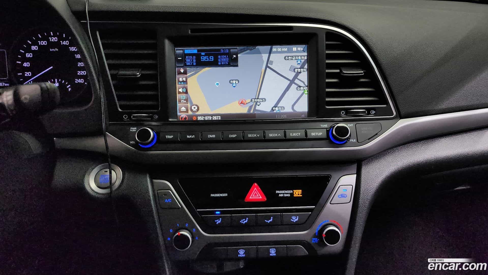 AVANTE Hyundai 2016.11-OPTION-017