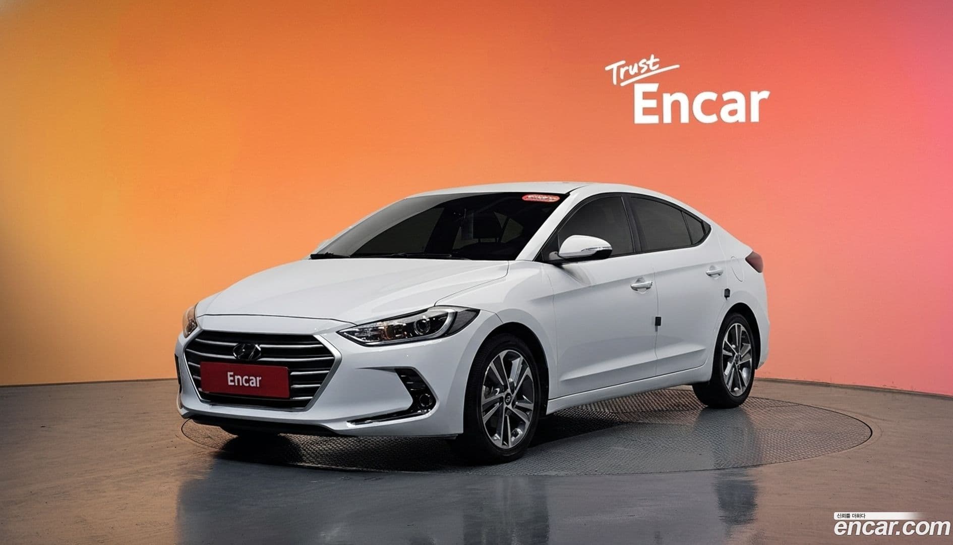Main__Slider__Photo:AVANTE Hyundai 2016.11-0
