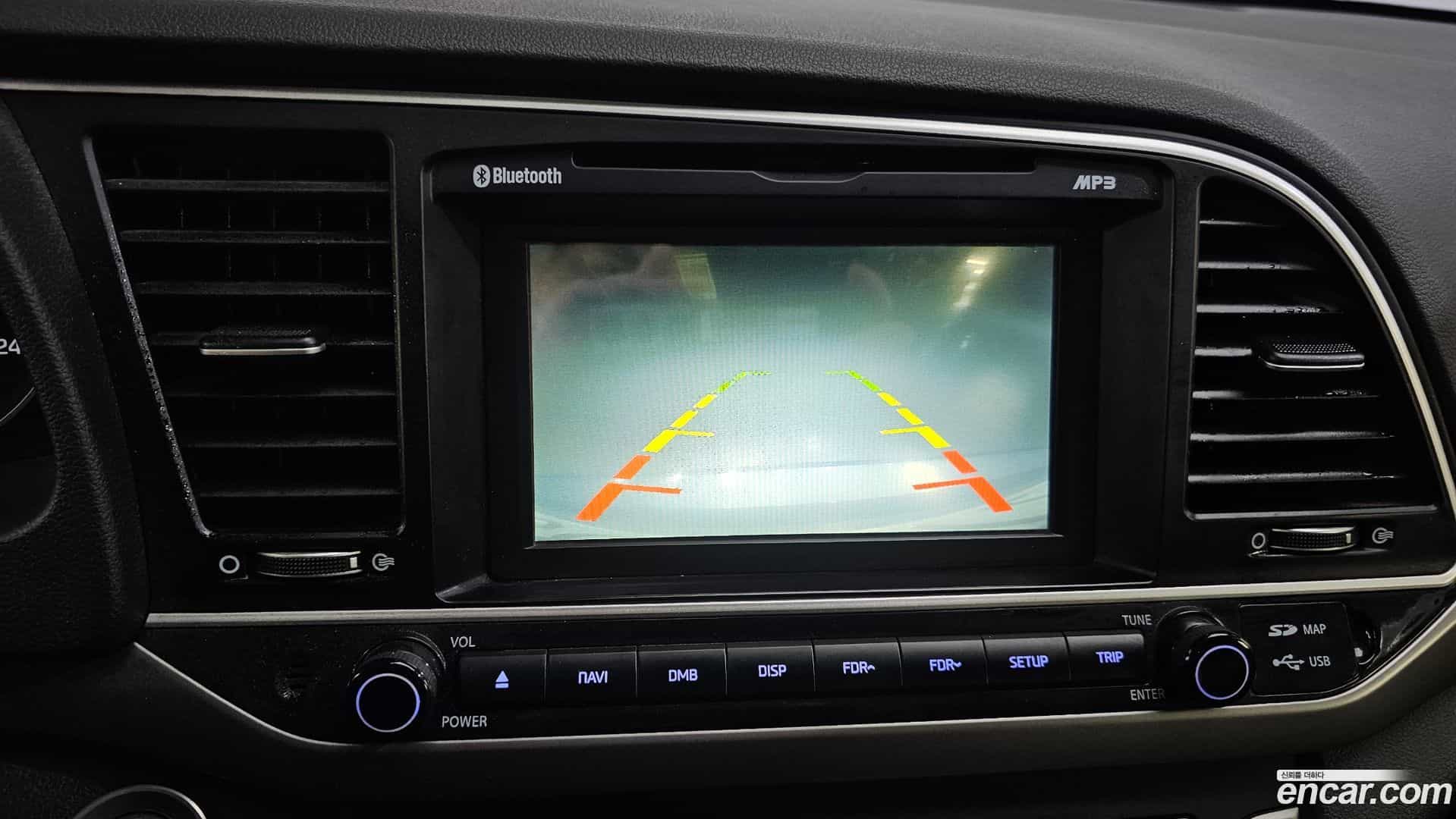 AVANTE Hyundai 2018.3-OPTION-021