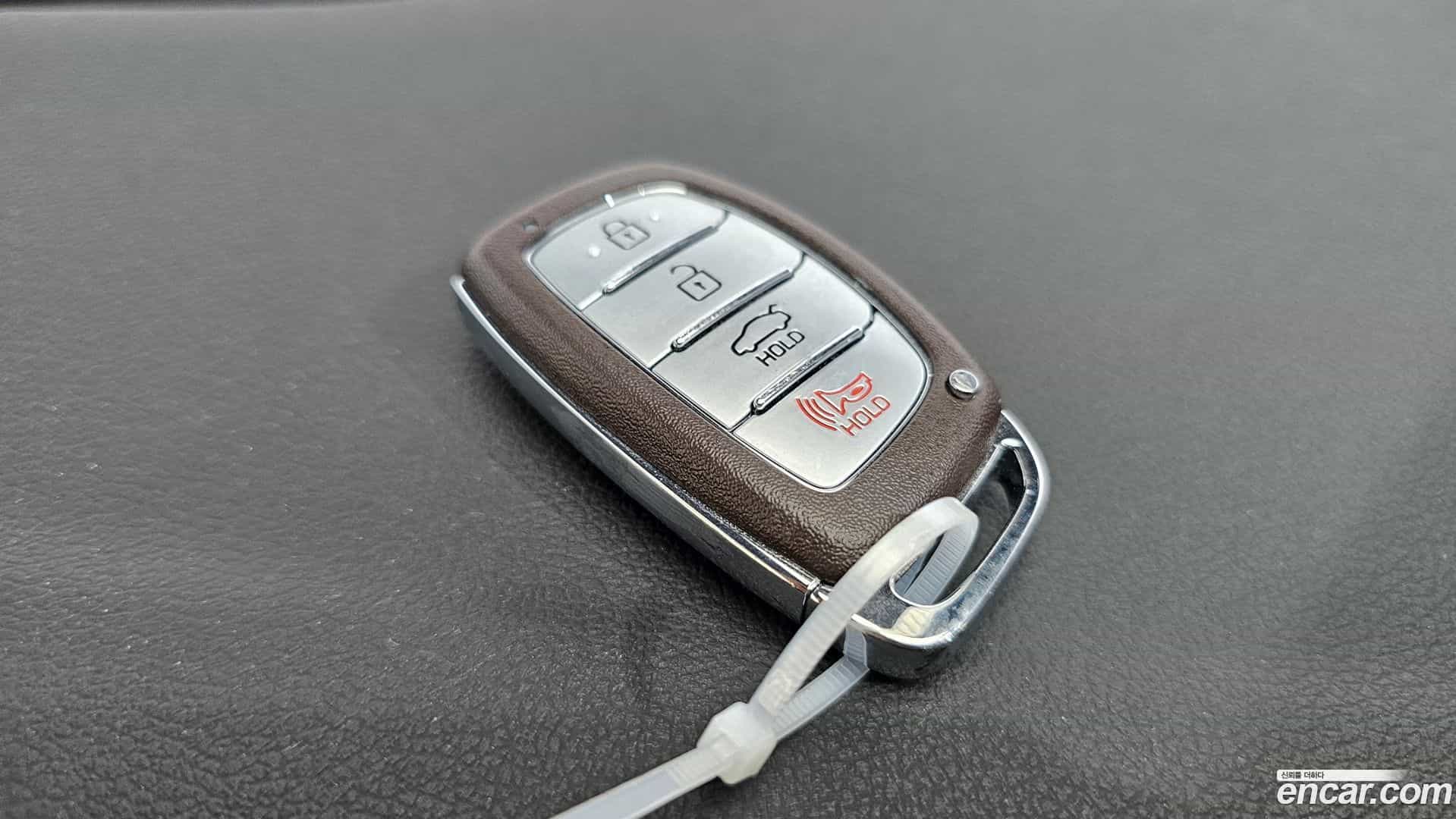 AVANTE Hyundai 2018.3-OPTION-022