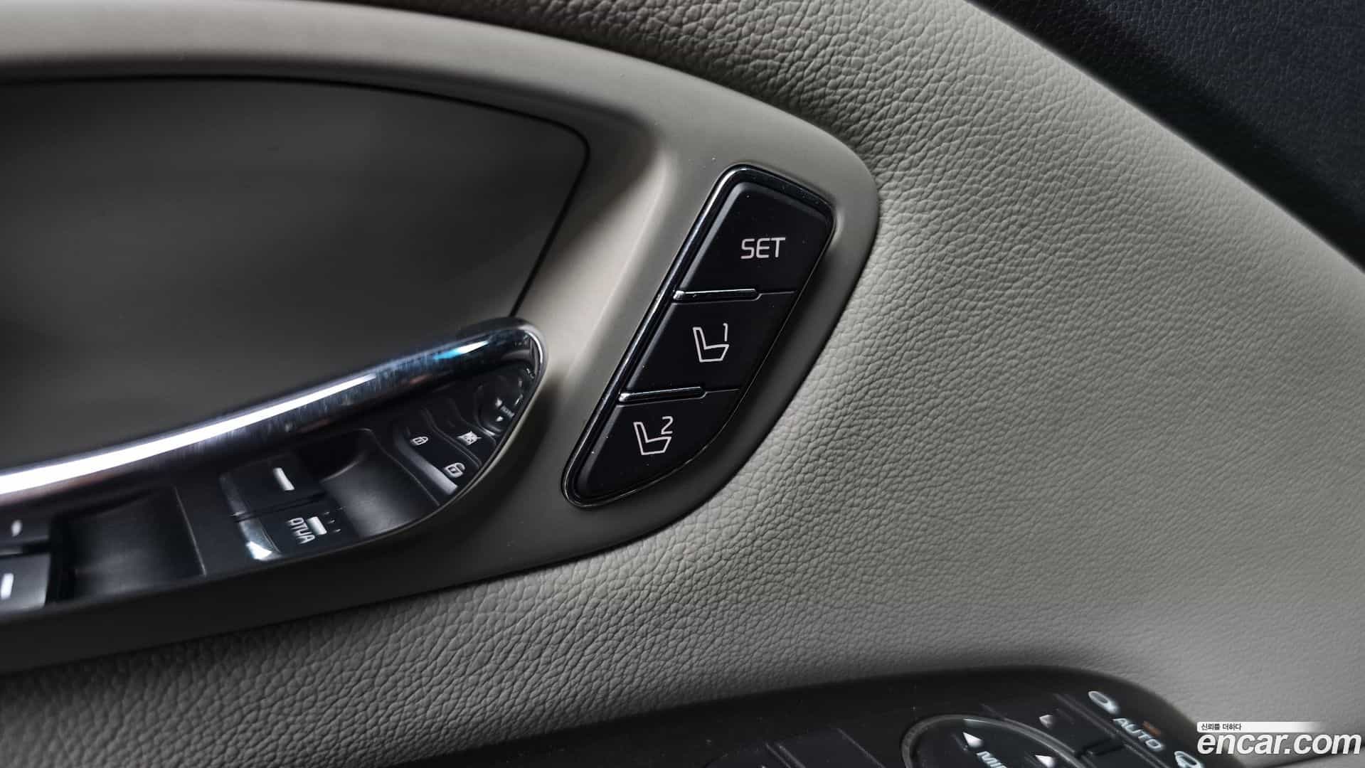 Canival Kia 2019.4-OPTION-023