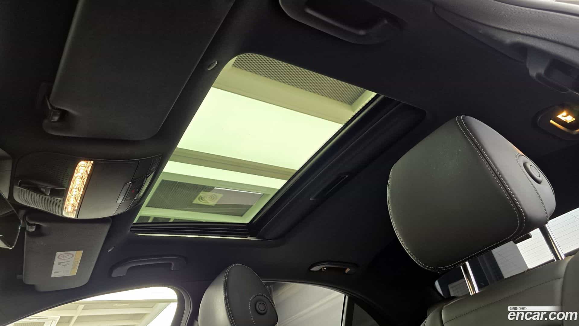 E-Class Mercedes-Benz 2021.6-OPTION-021