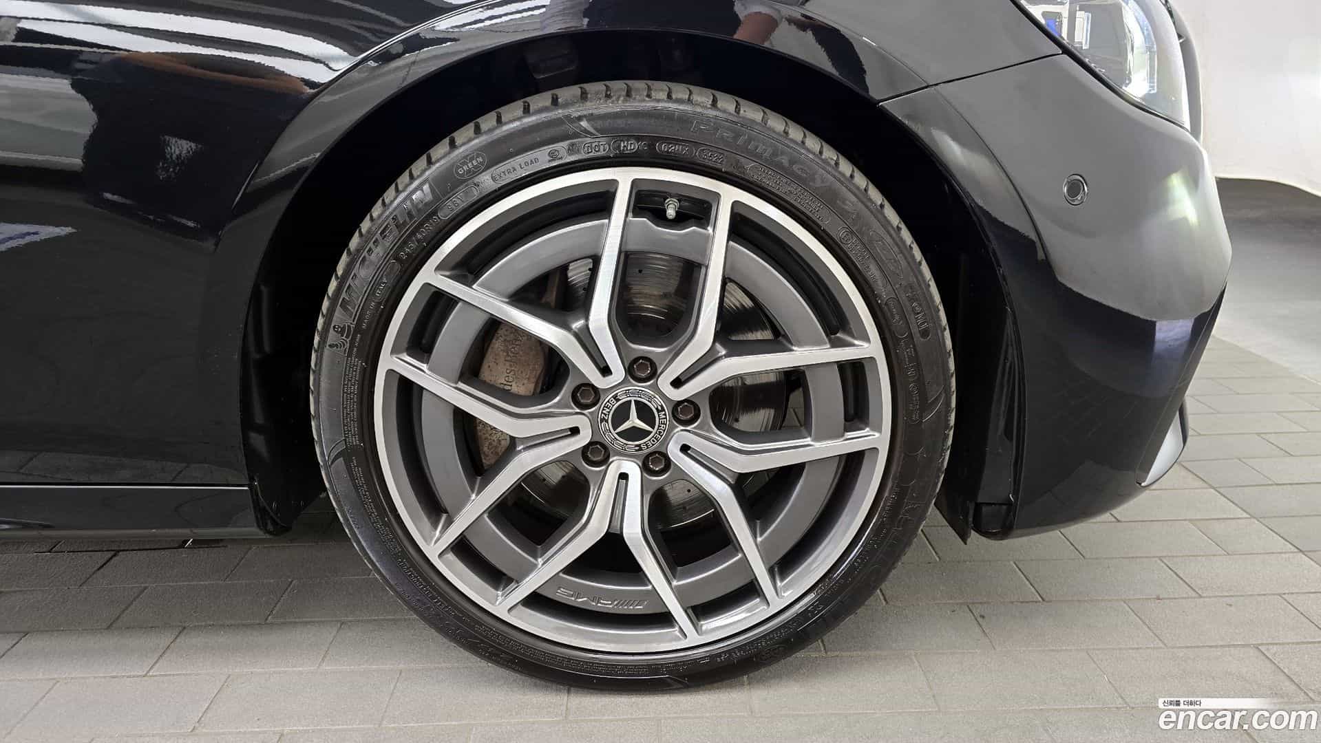 E-Class Mercedes-Benz 2021.6-OUTER-031