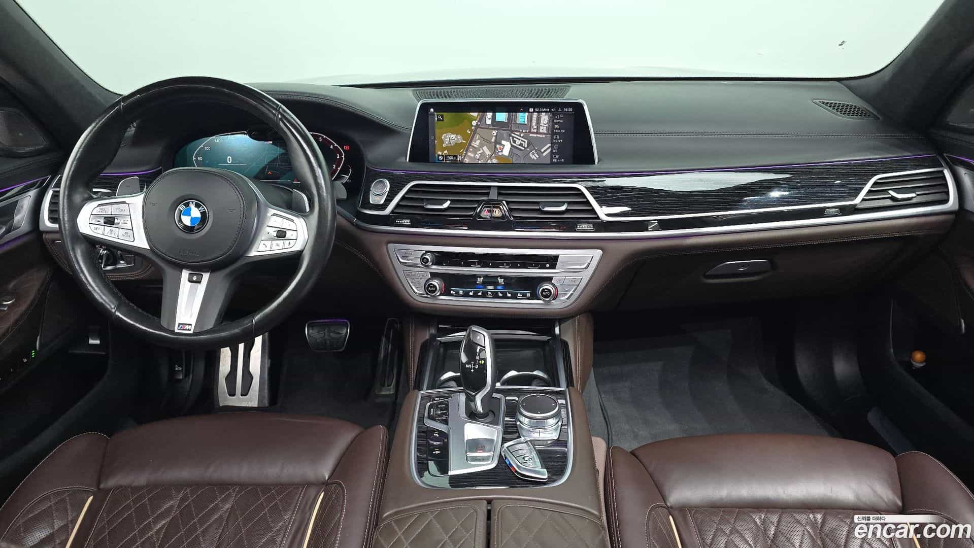 7-Series BMW 2021.6-INNER-007