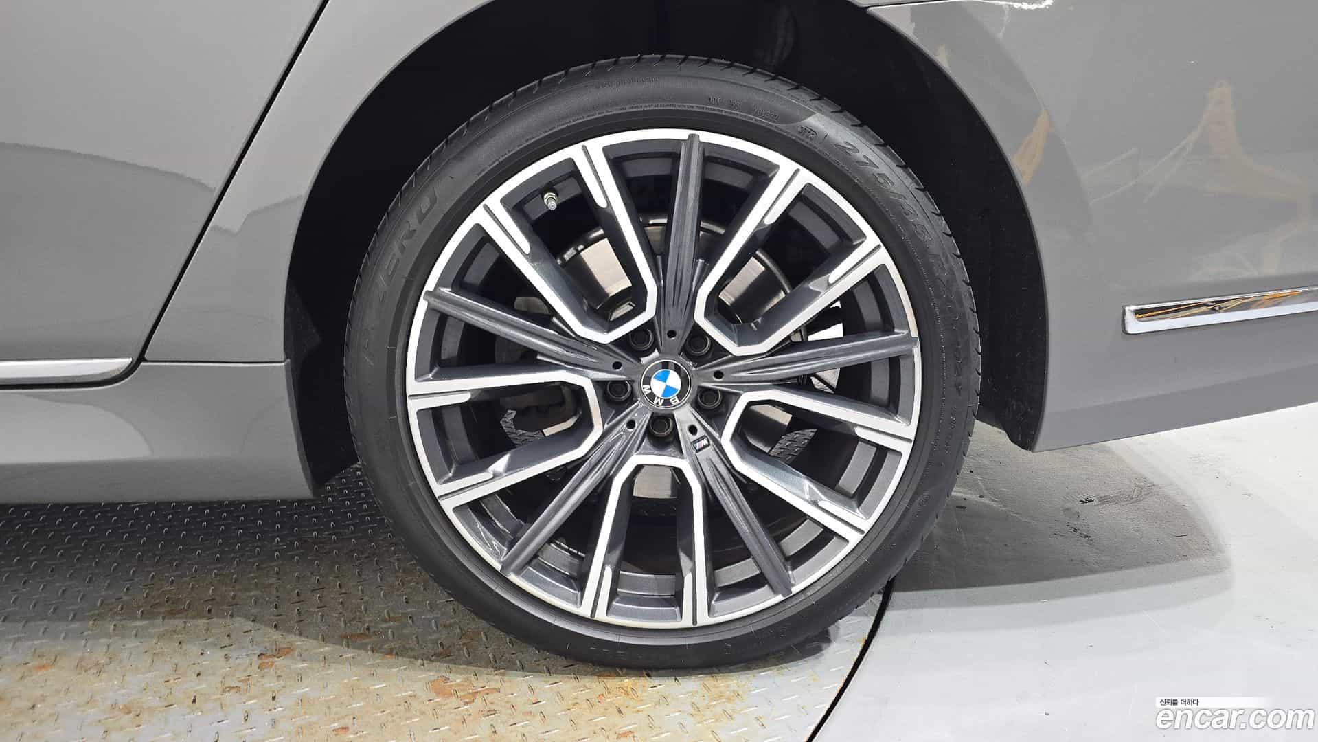 7-Series BMW 2021.6-OUTER-031
