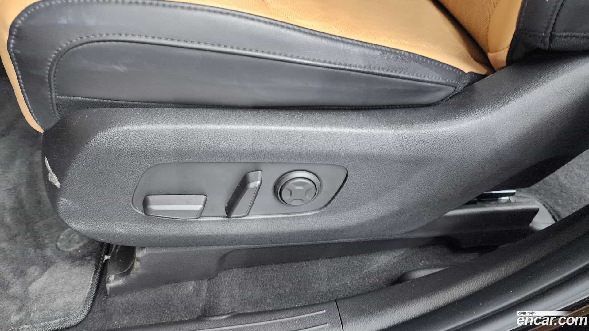 Canival Kia 2020.10-OPTION-044