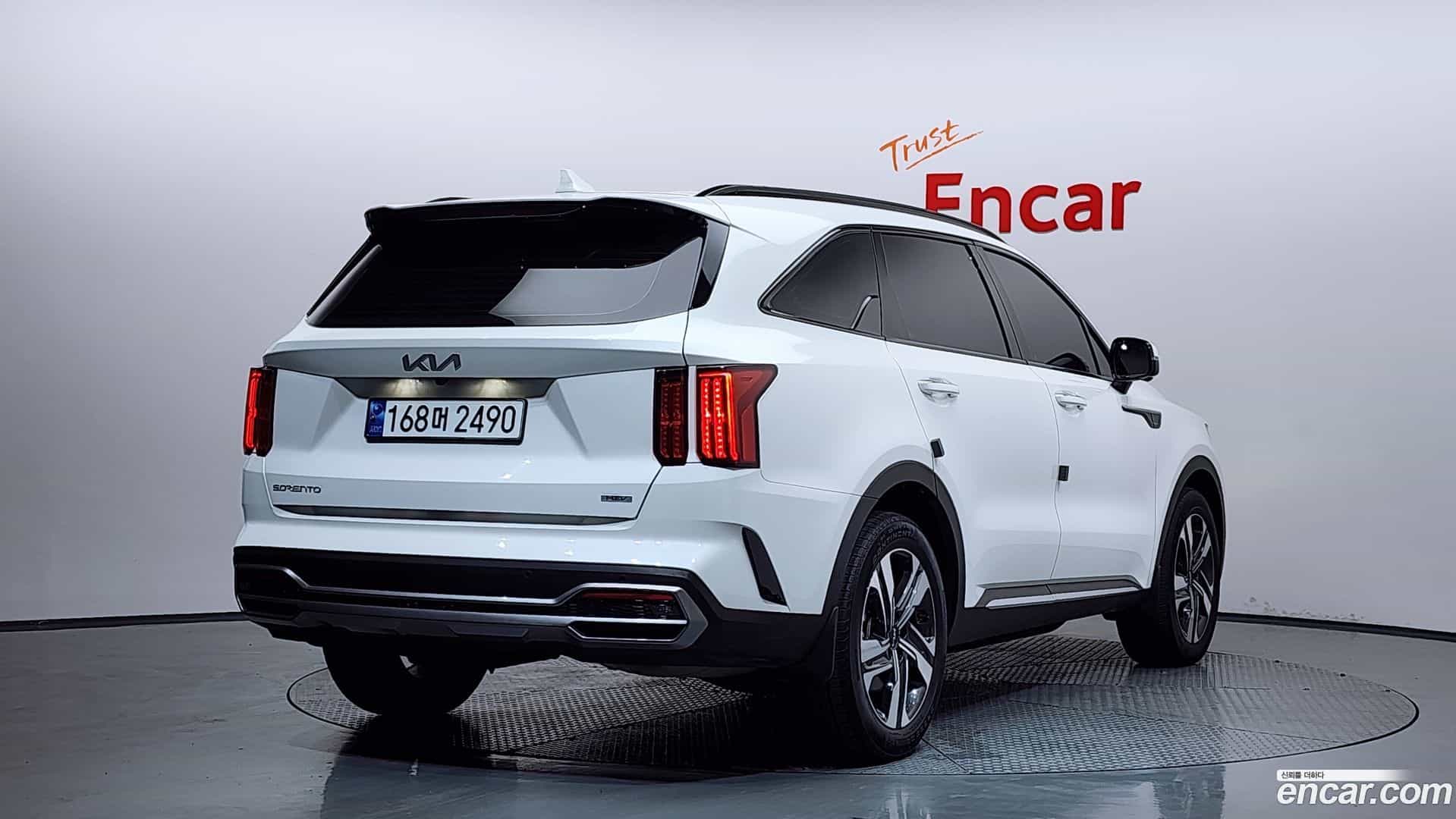 Sorento Kia 2023.4-OUTER-002
