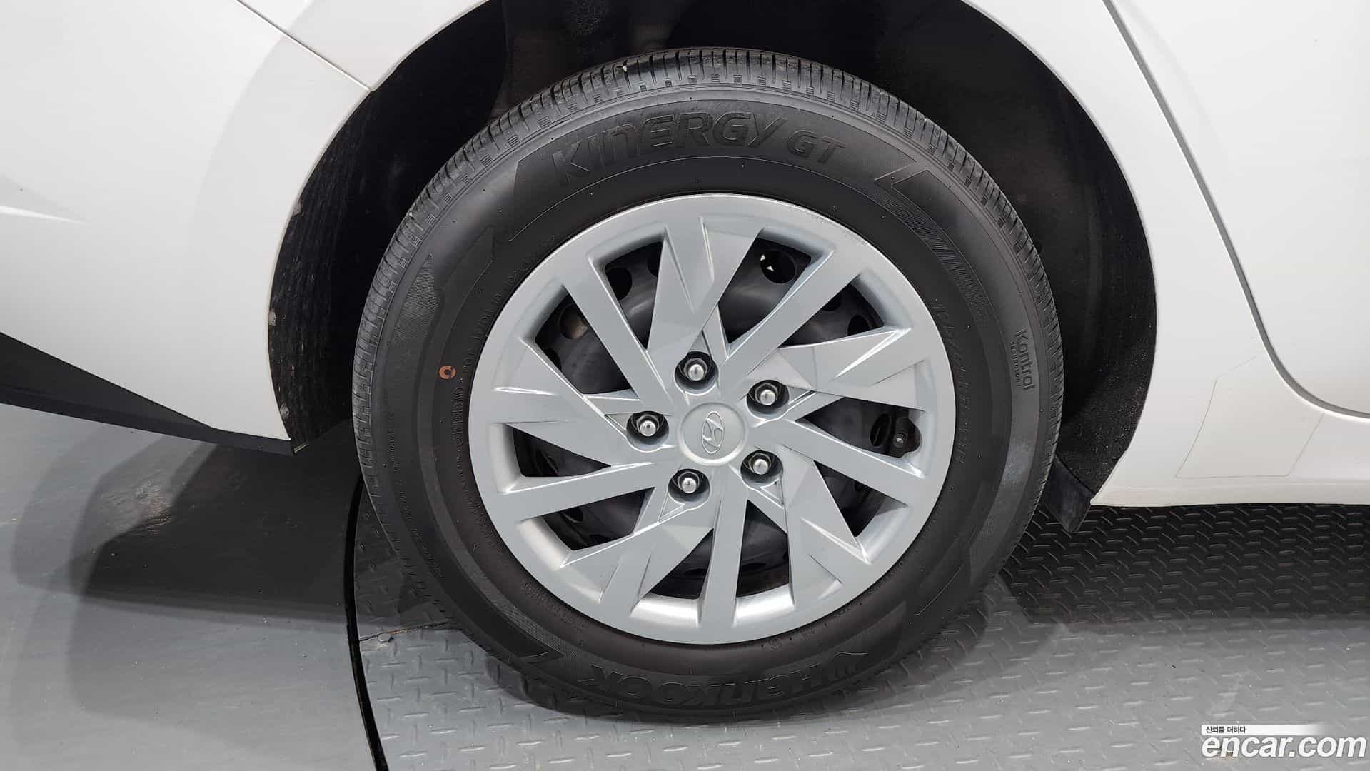 AVANTE Hyundai 2020.8-OUTER-005