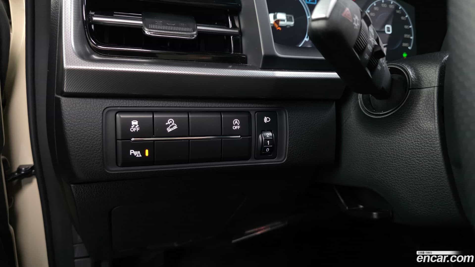 Rexton KG Mobility 2024.10-OPTION-023