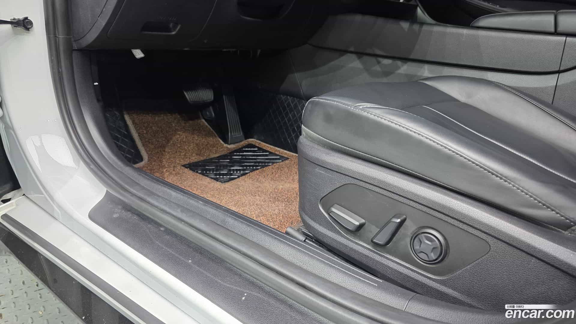 Sonata Hyundai 2025.2-OPTION-023