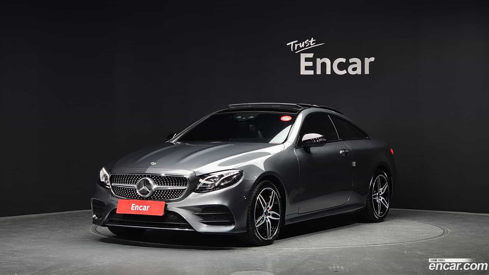 E-Class Mercedes-Benz 2018.10-OUTER-001