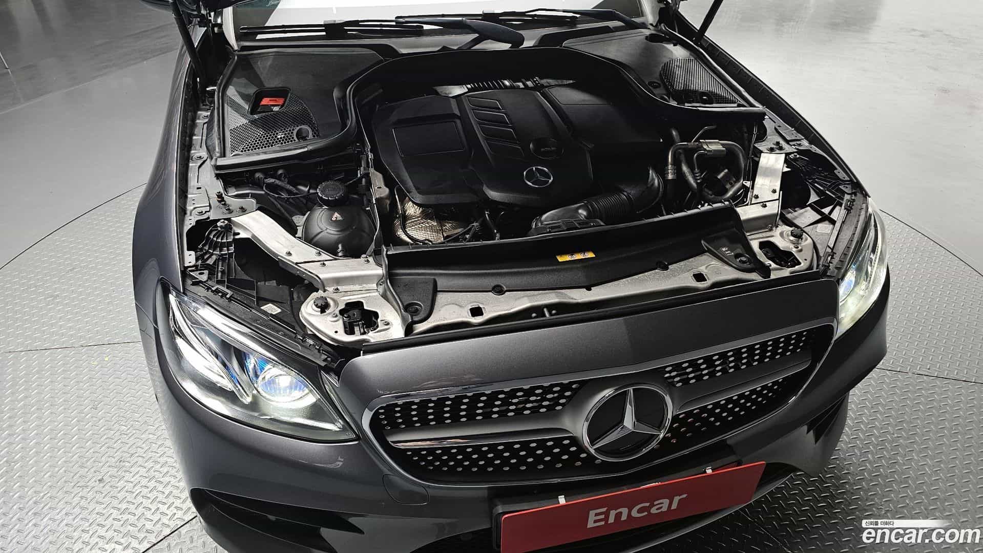 E-Class Mercedes-Benz 2018.10-OUTER-006