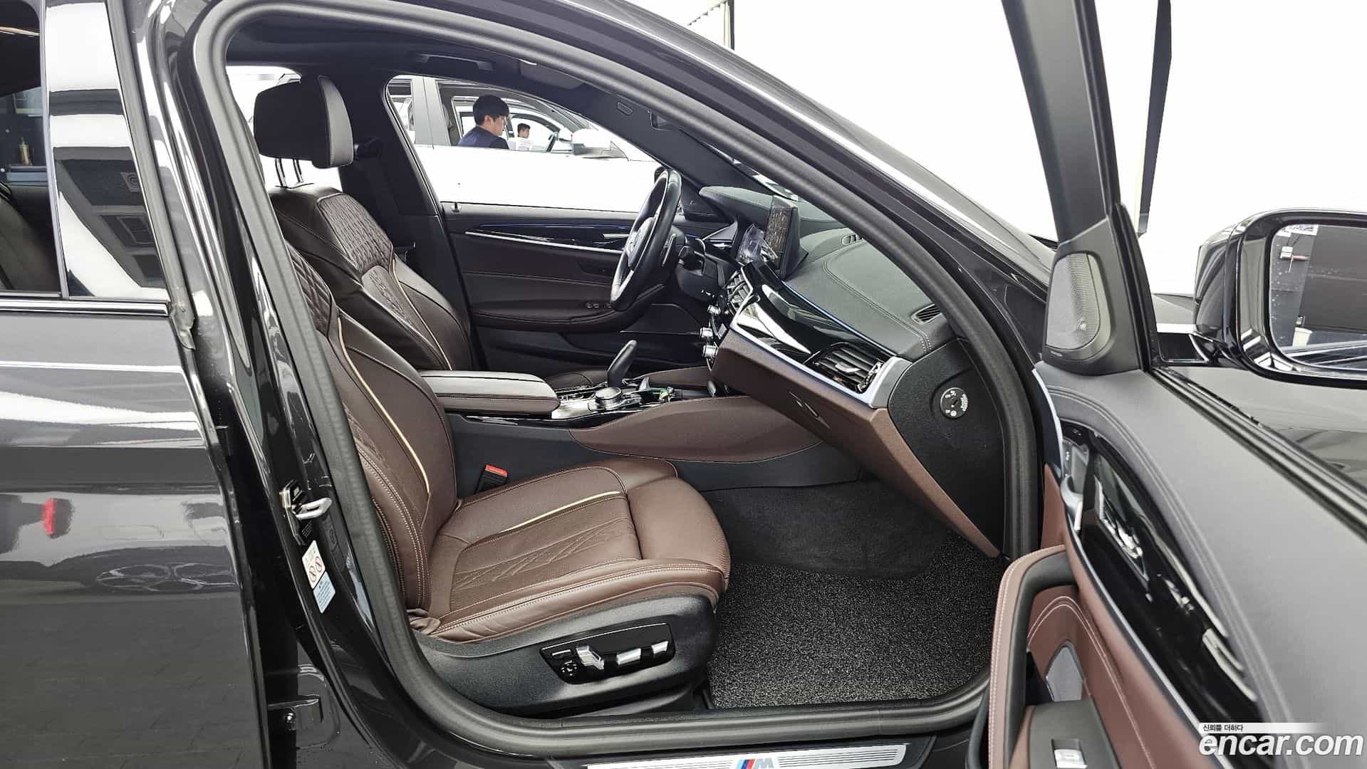 5-Series BMW 2023.5-OPTION-015