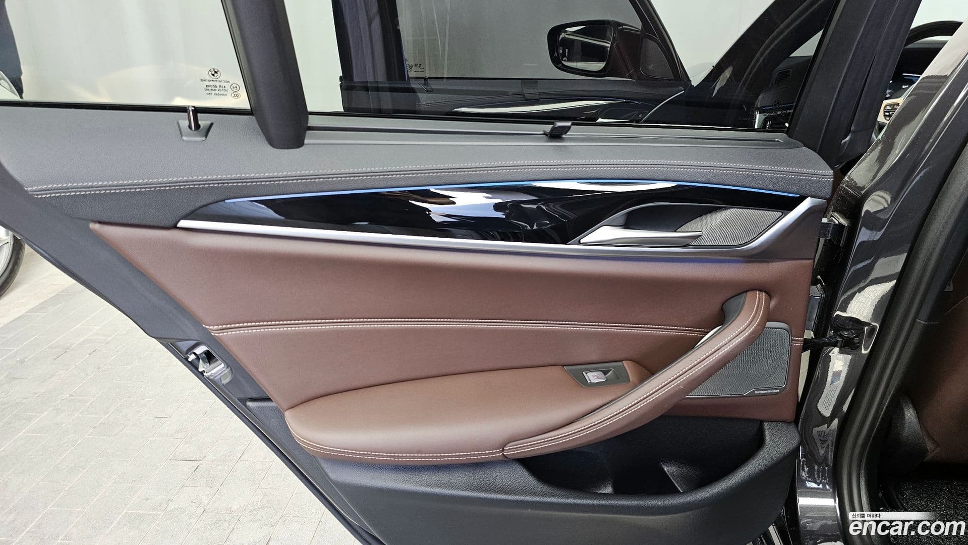 Main__Slider__Photo:5-Series BMW 2023.5-24