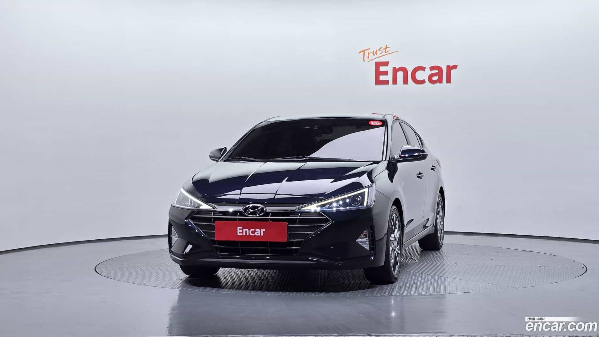 AVANTE Hyundai 2019.0-OUTER-003