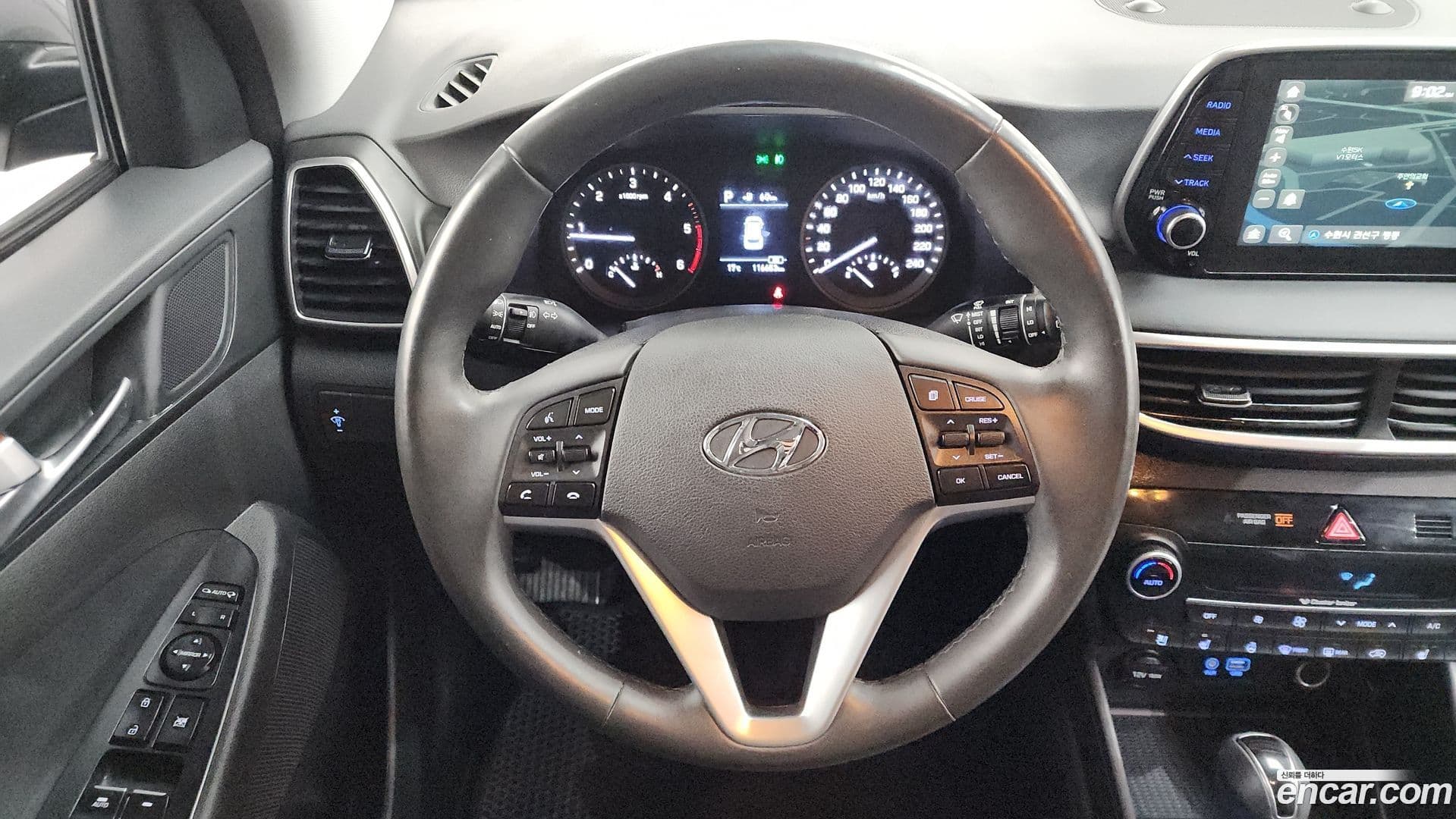 Main__Slider__Photo:Tucson Hyundai 2018.10-11