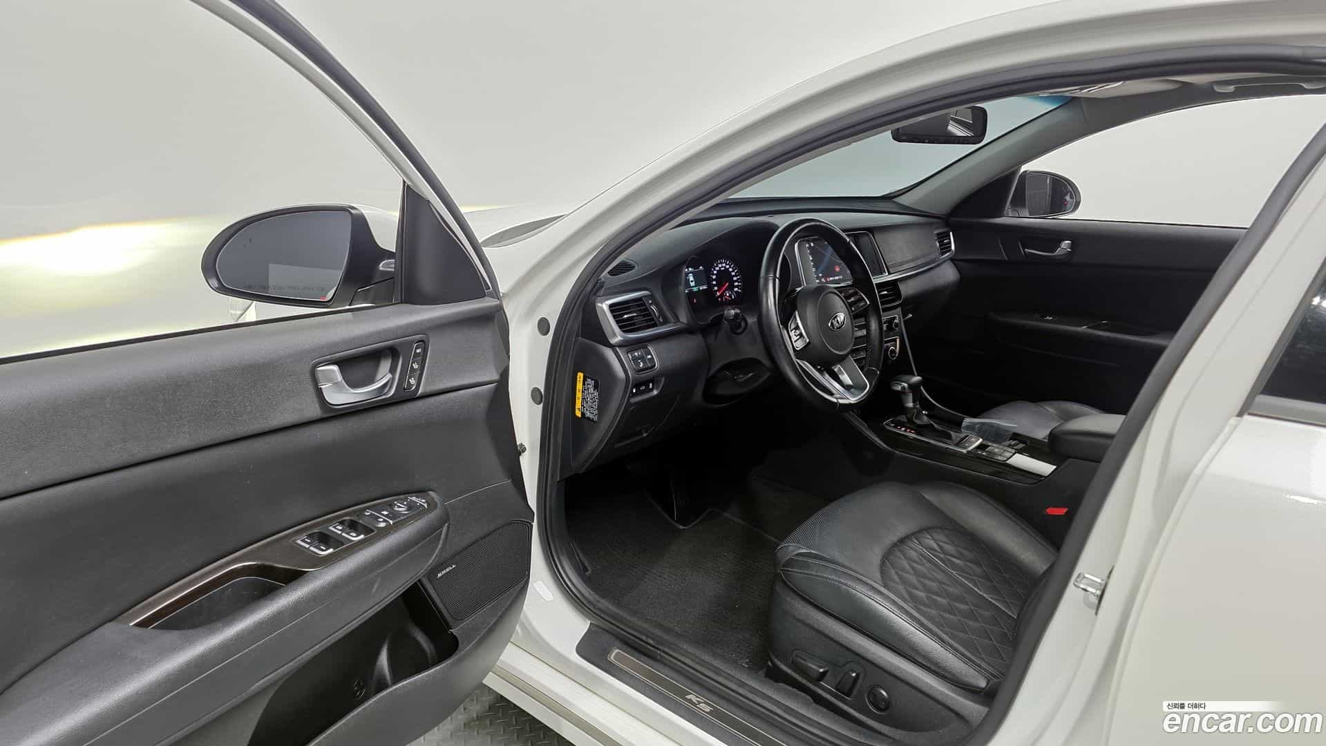 K5 Kia 2018.0-INNER-010