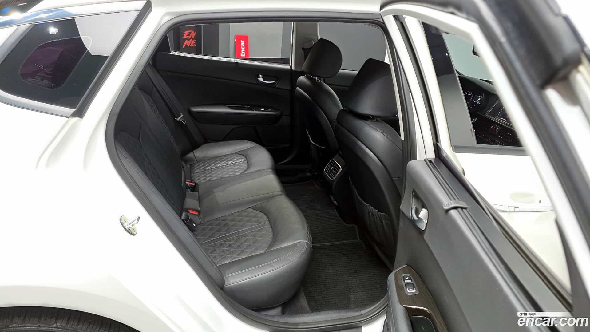 K5 Kia 2018.0-OPTION-015