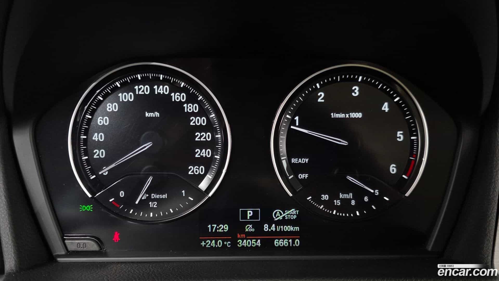 2-Series BMW 2020.8-INNER-008