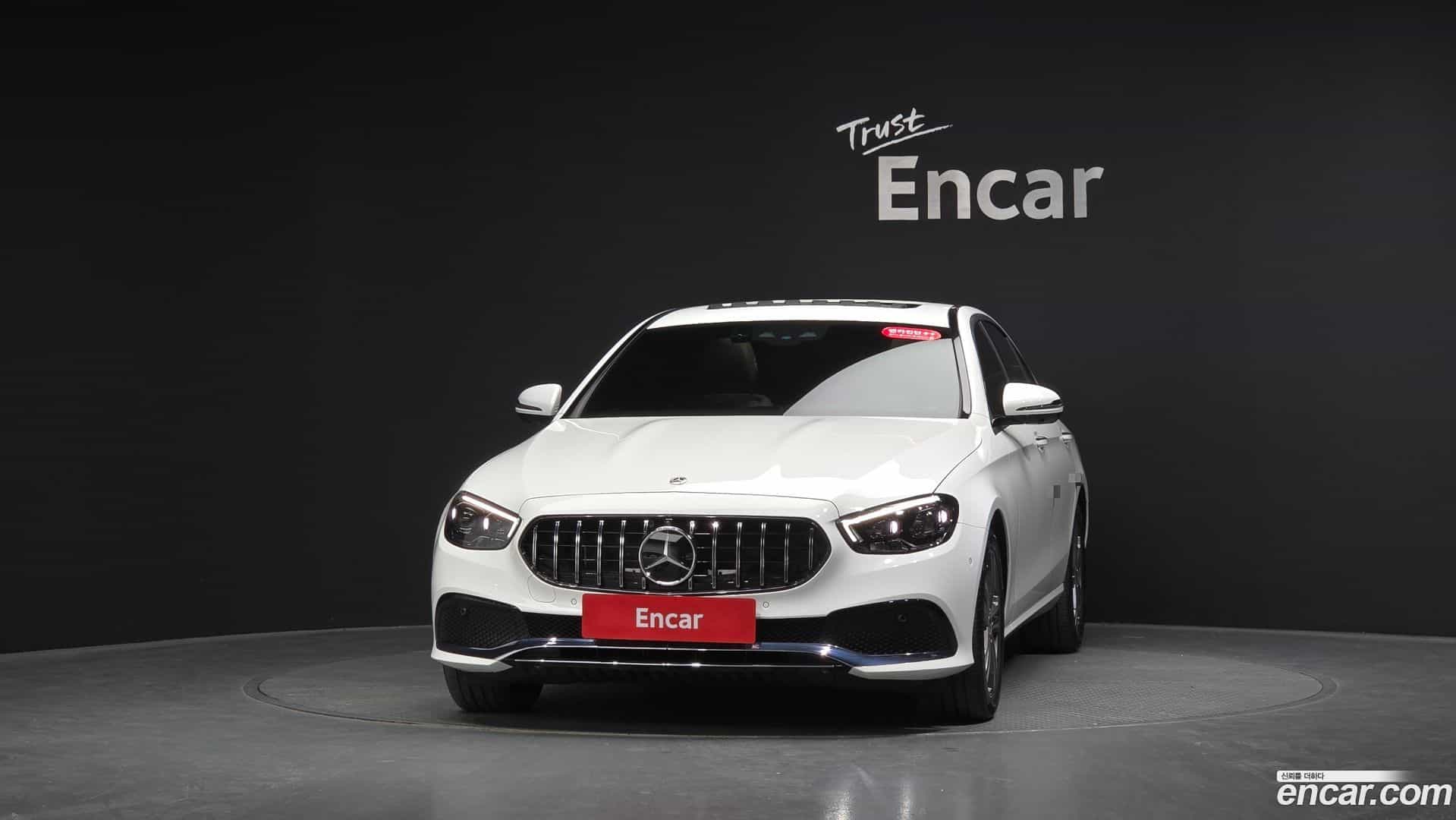 E-Class Mercedes-Benz 2021.7-OUTER-003