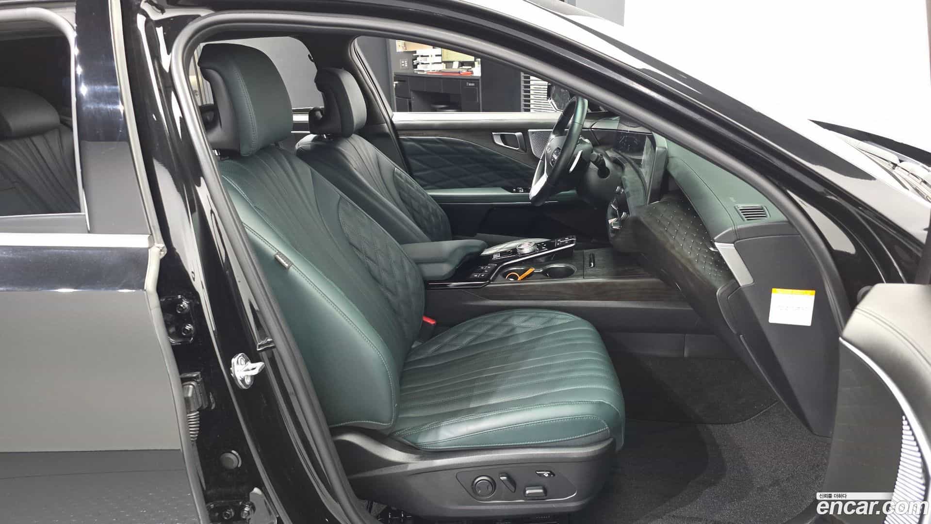 K8 Kia 2024.0-OPTION-015