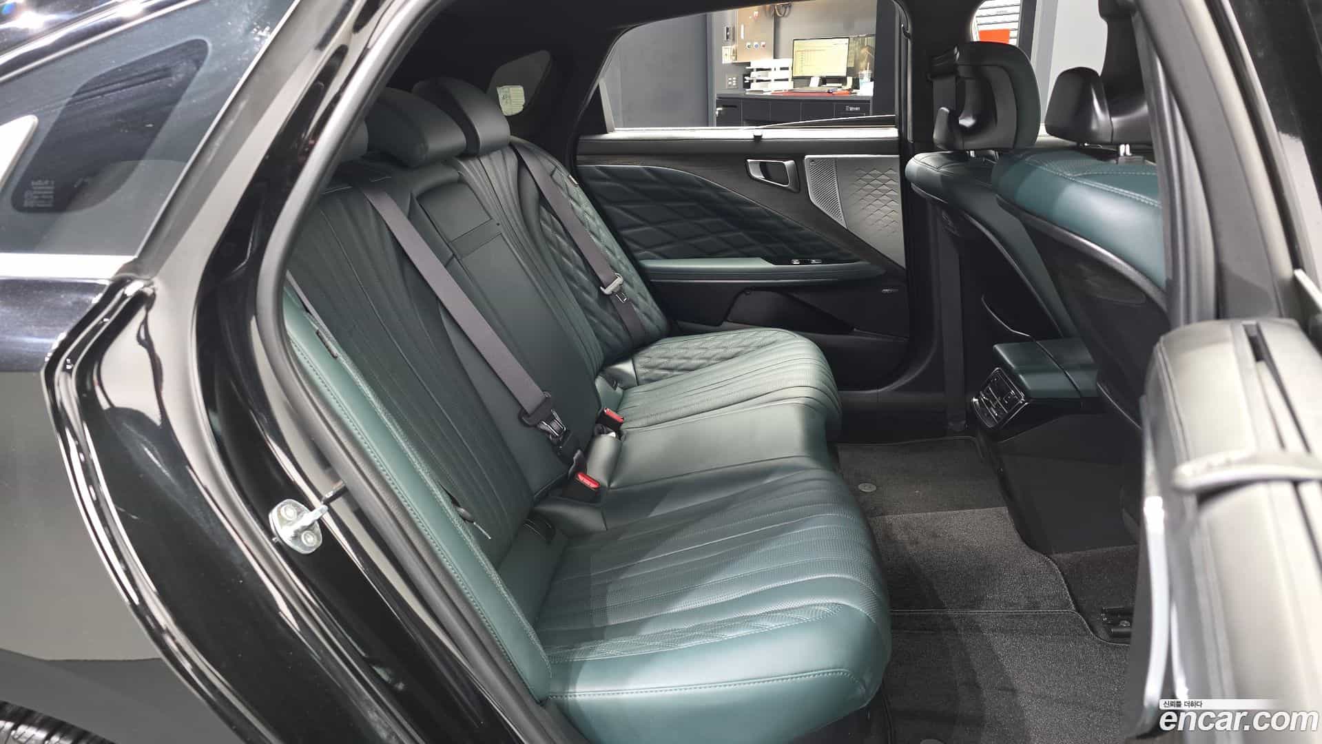 K8 Kia 2024.0-OPTION-016
