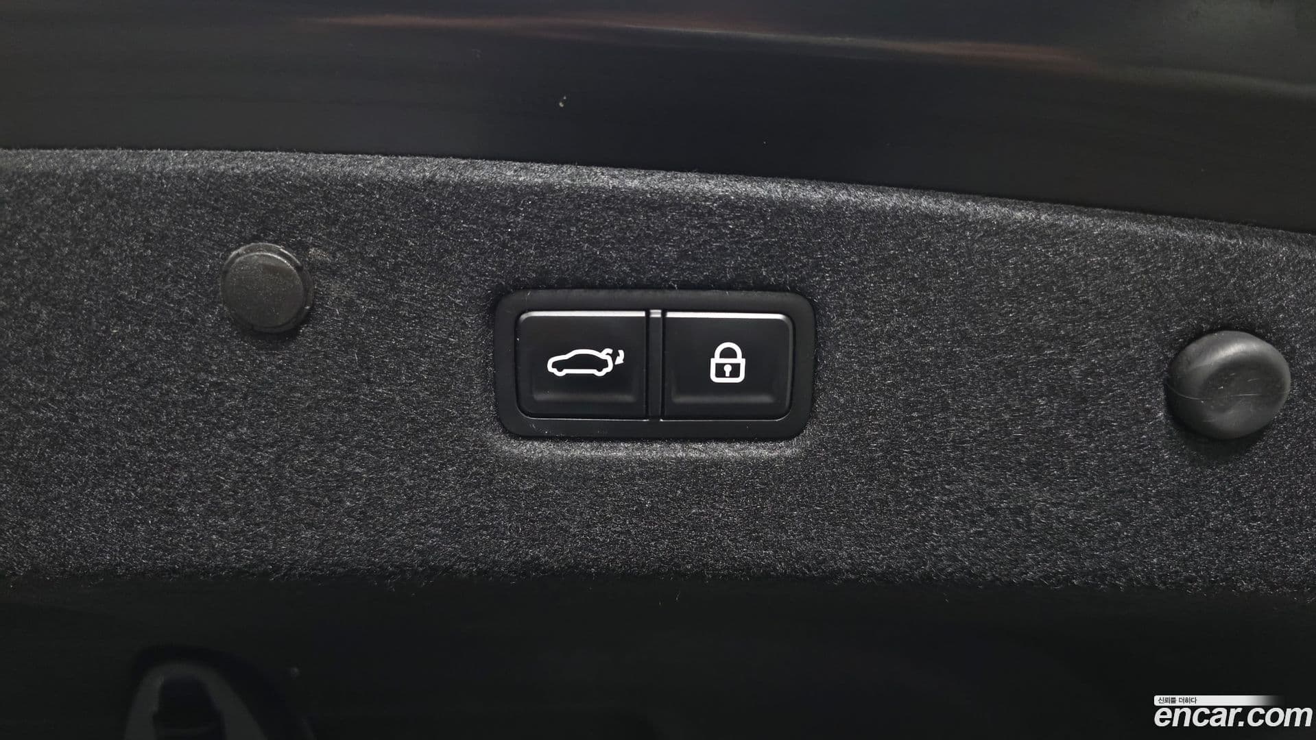 Main__Slider__Photo:K8 Kia 2024.0-30