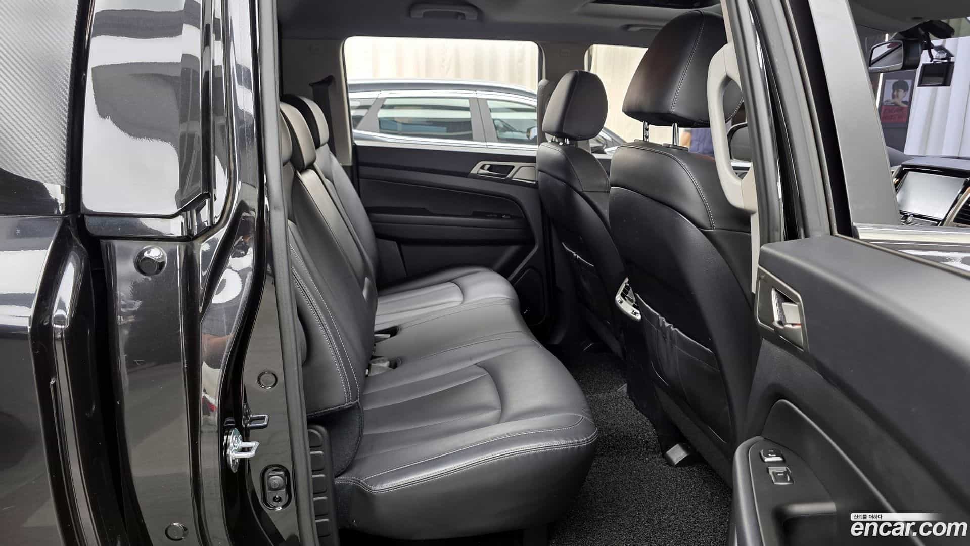 Rexton KG Mobility 2018.4-OPTION-016