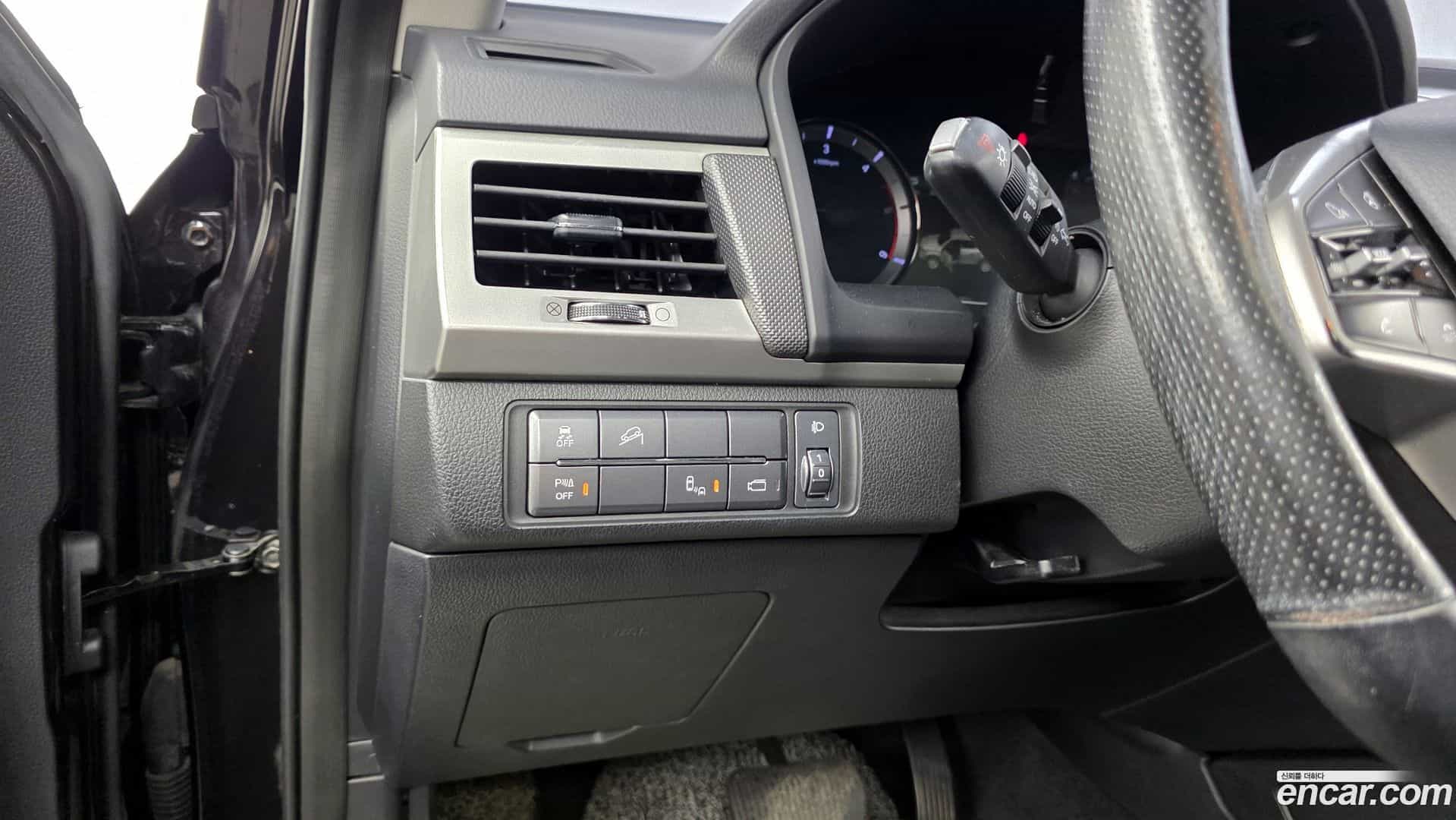 Rexton KG Mobility 2018.4-OPTION-020