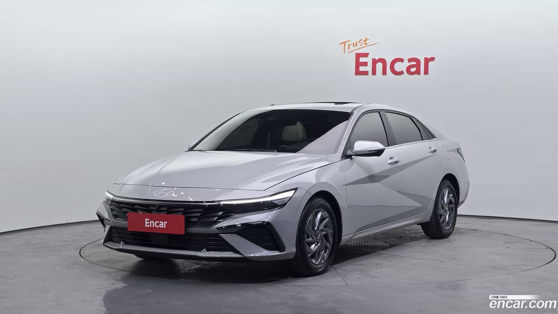 AVANTE Hyundai 2023.9-OUTER-001