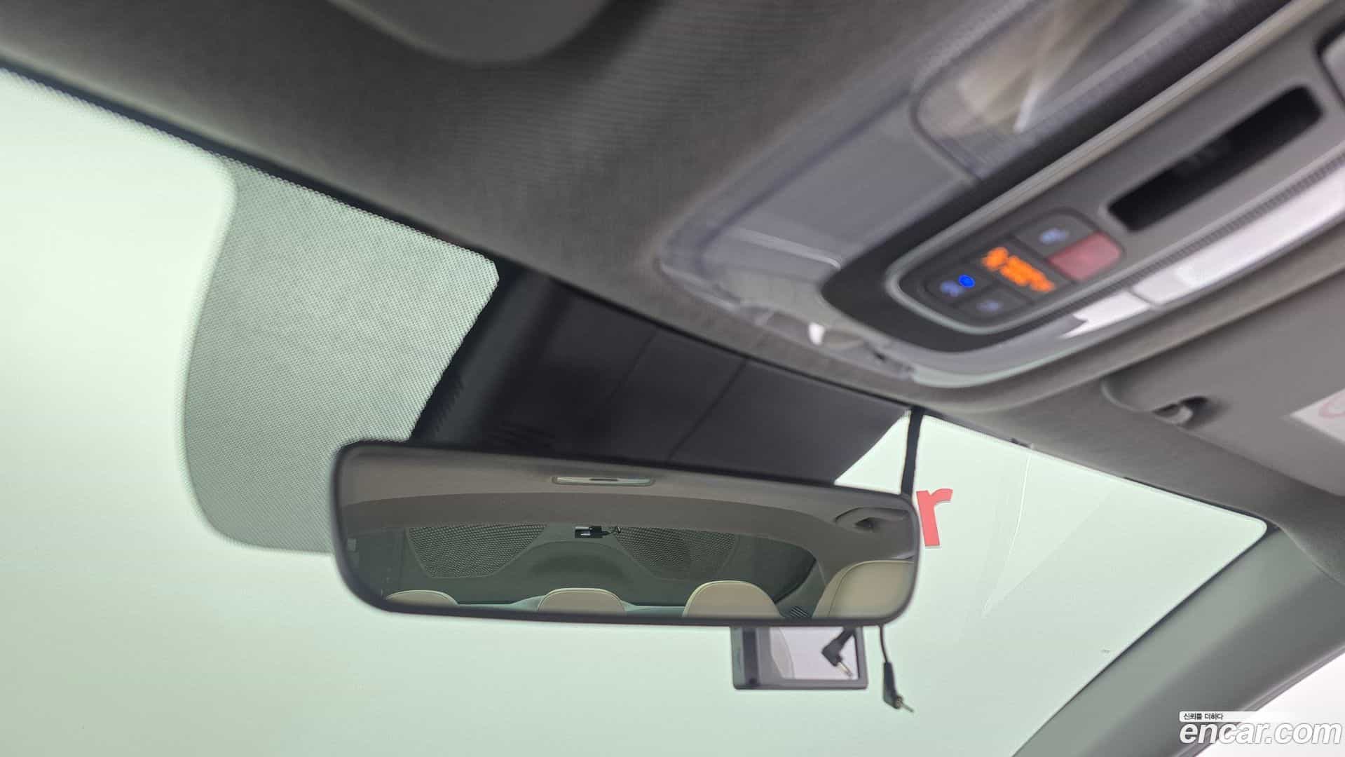 AVANTE Hyundai 2023.9-OPTION-021