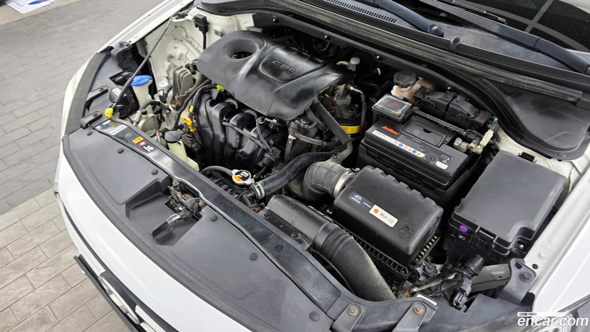 AVANTE Hyundai 2017.8-OUTER-006