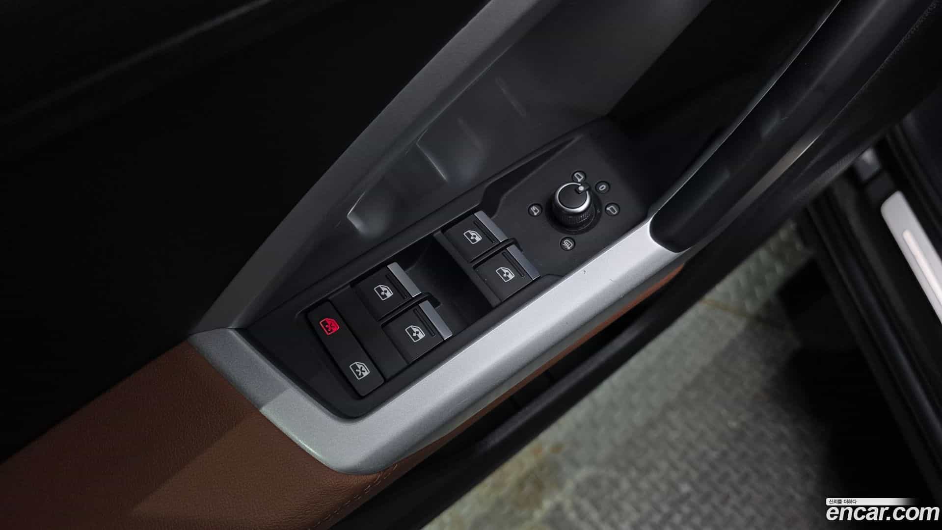 Q3 Audi 2023.3-OPTION-042