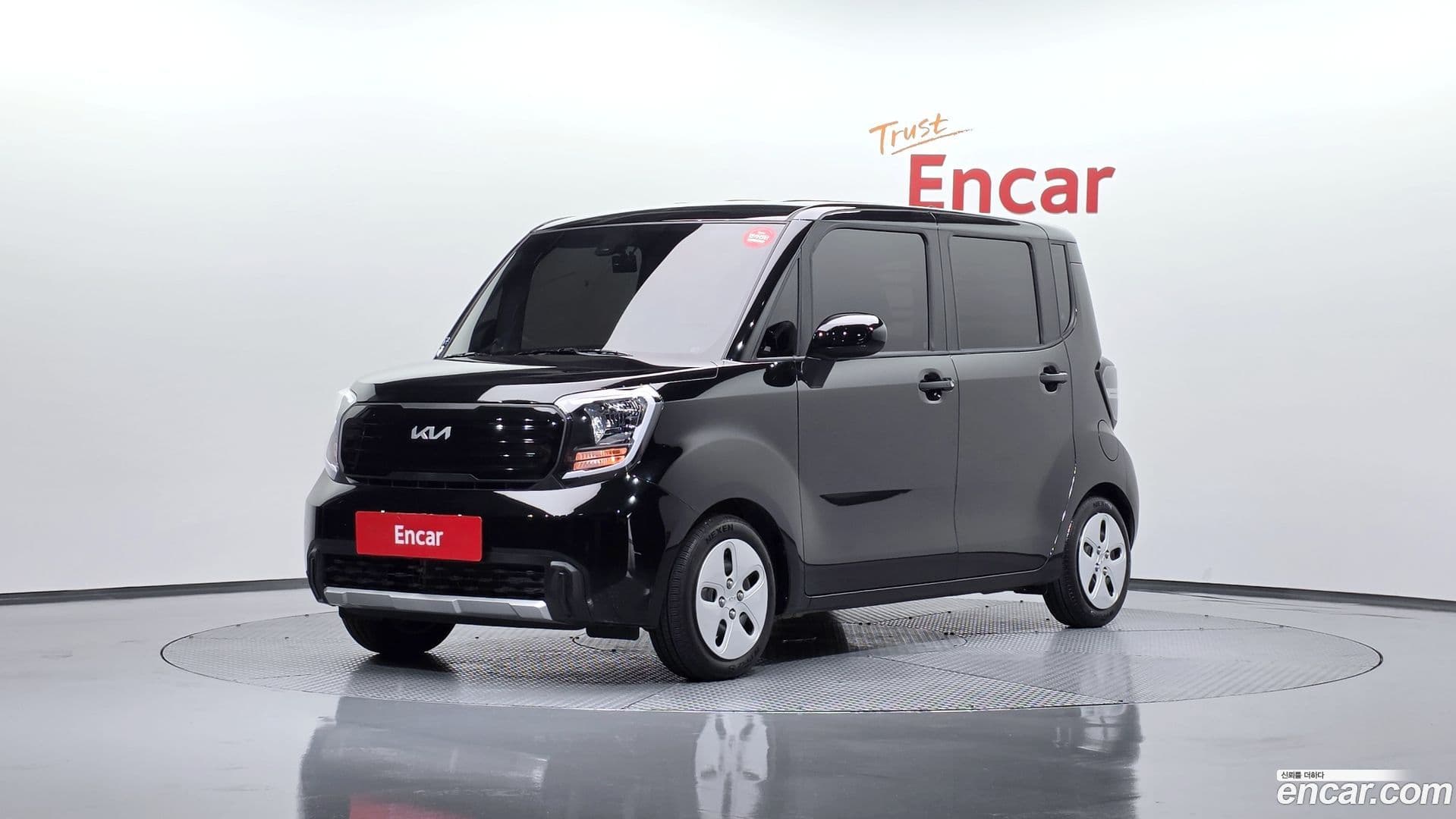 Main__Slider__Photo:RAY Kia 2024.2-0