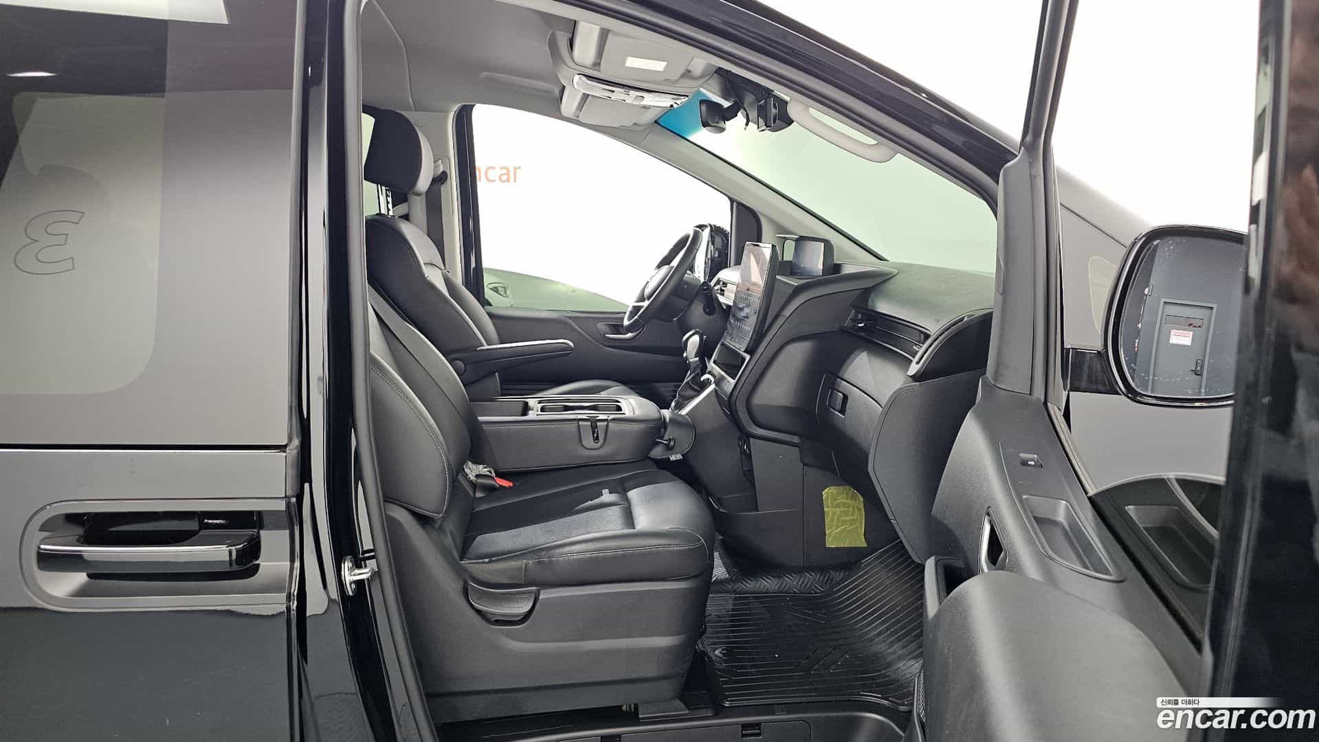 Staria Hyundai 2023.10-OPTION-015