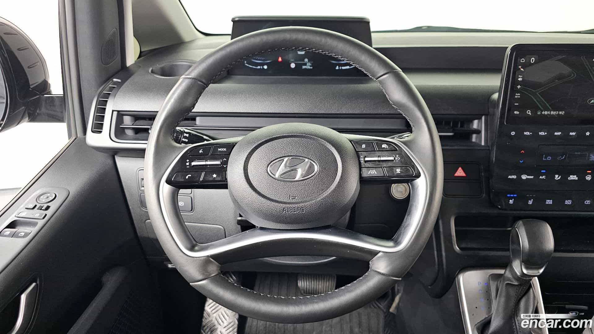 Staria Hyundai 2023.10-OPTION-016