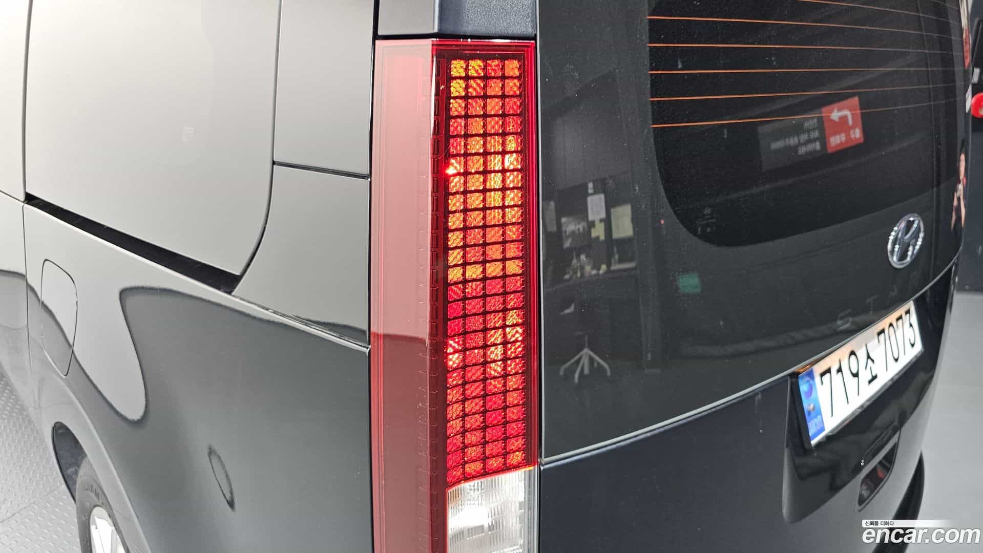 Staria Hyundai 2023.10-OUTER-033