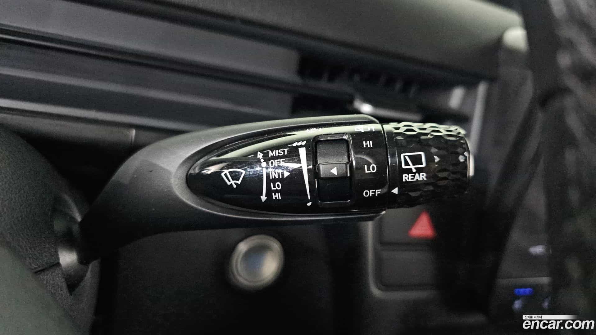 Staria Hyundai 2023.10-OPTION-041