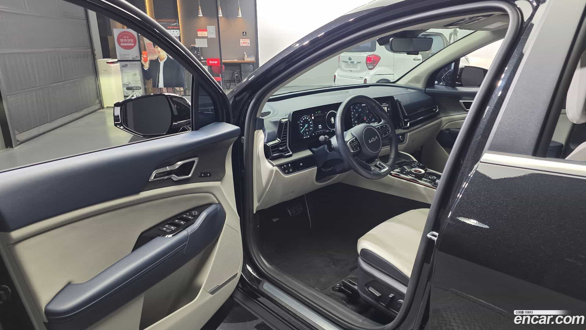 Sportage Kia 2023.2-INNER-010