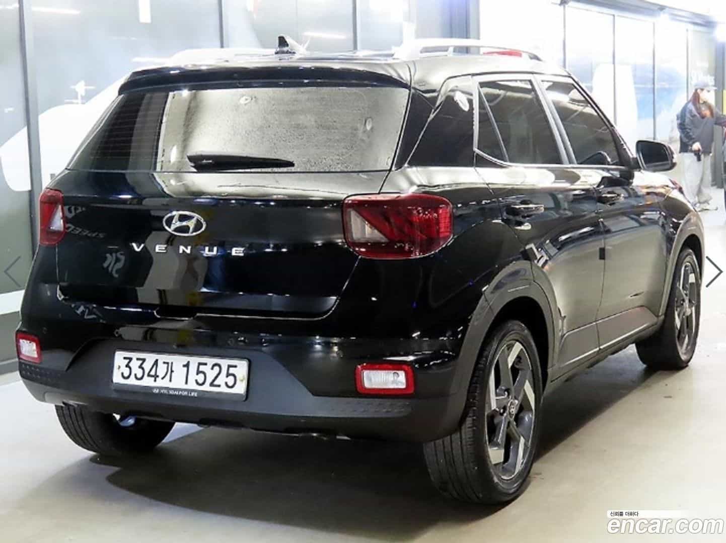 Venue Hyundai 2020.4-OUTER-004
