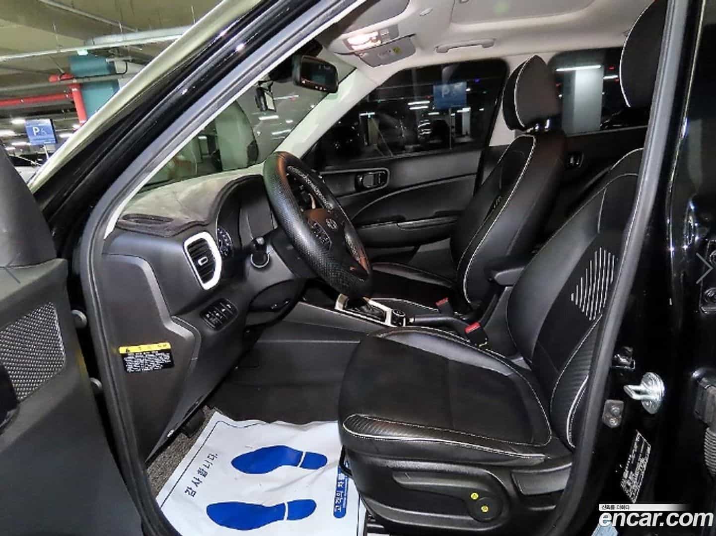 Venue Hyundai 2020.4-OUTER-006