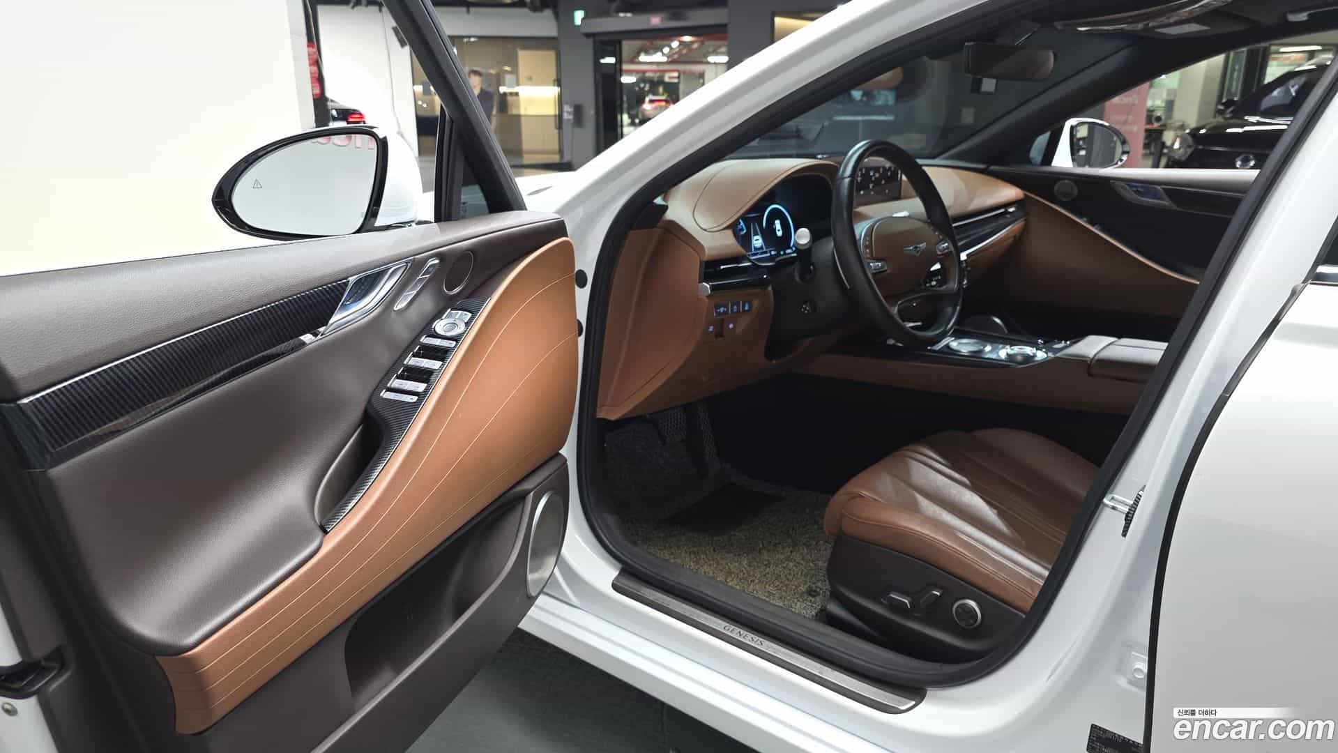 G80 Genesis 2021.10-INNER-010