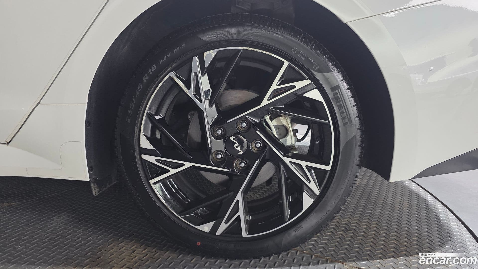 Main__Slider__Photo:K5 Kia 2024.2-4