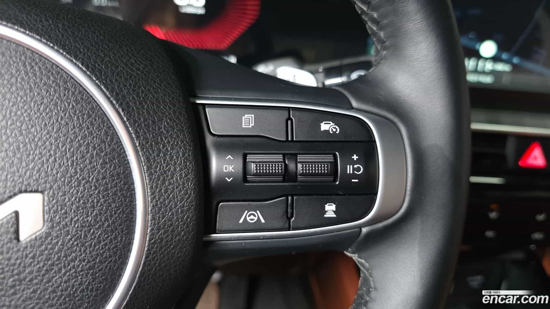 K5 Kia 2024.2-OPTION-046