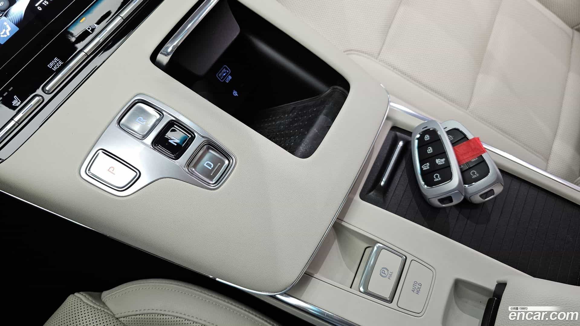 Grandeur Hyundai 2022.3-INNER-009