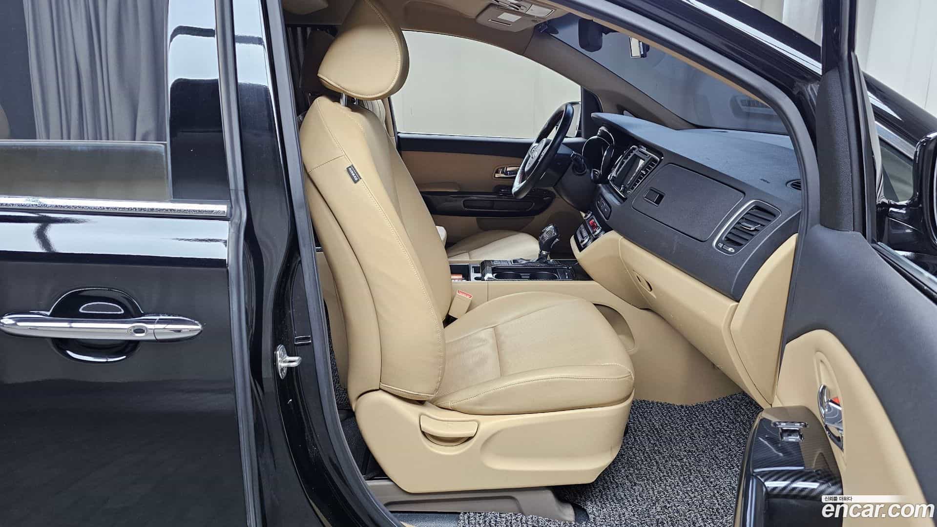 Canival Kia 2018.2-OPTION-015