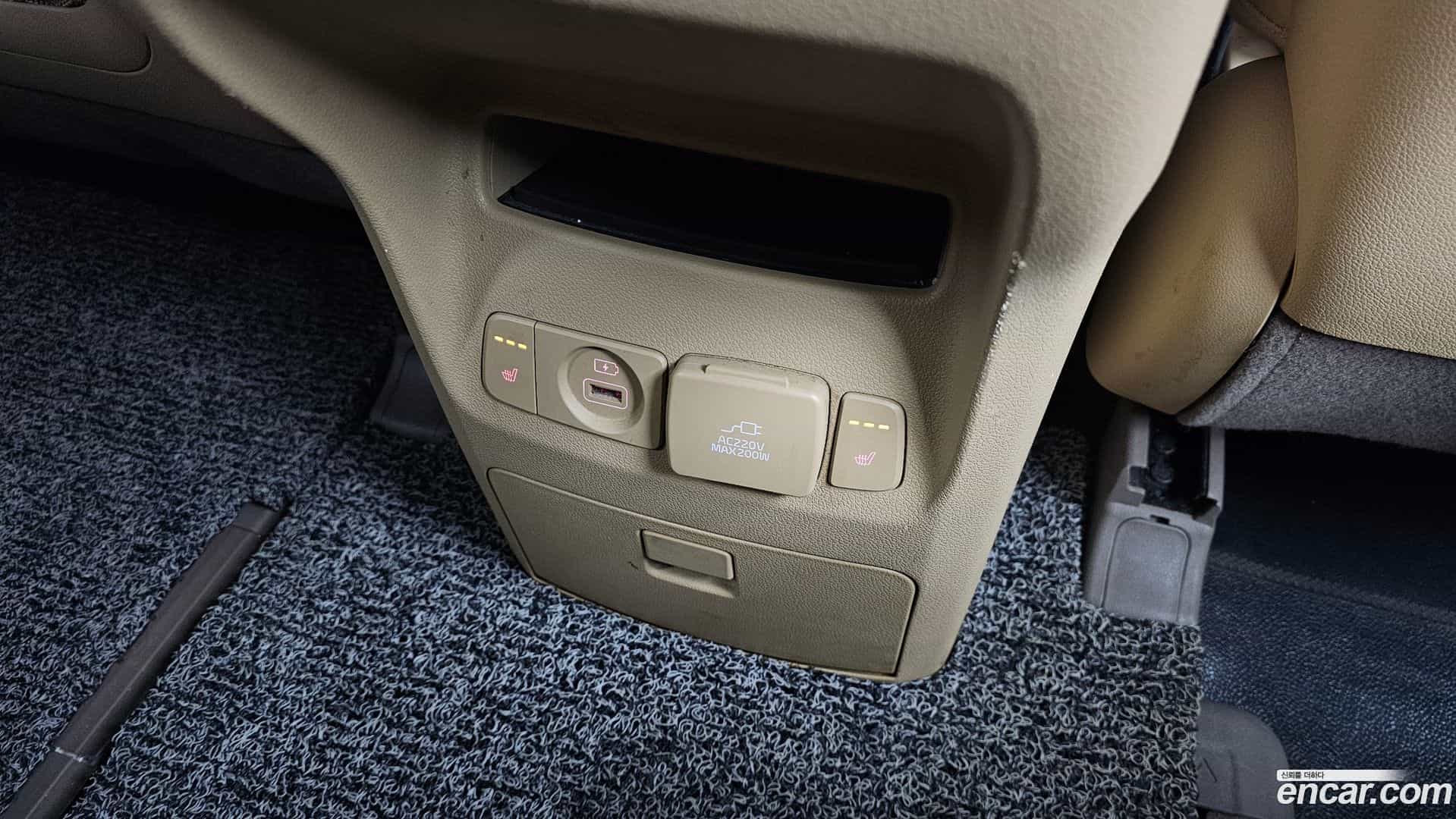 Canival Kia 2018.2-OPTION-022