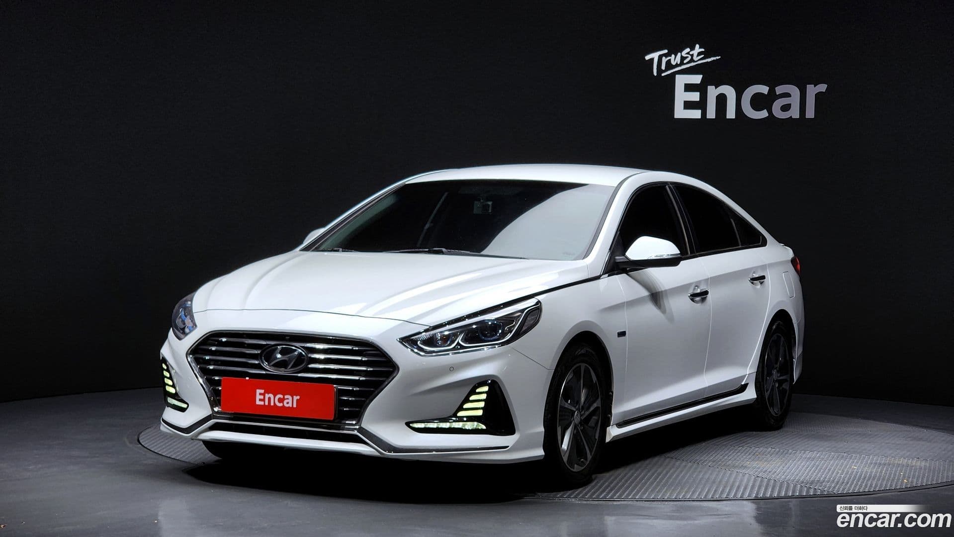 Main__Slider__Photo:Sonata Hyundai 2017.7-0