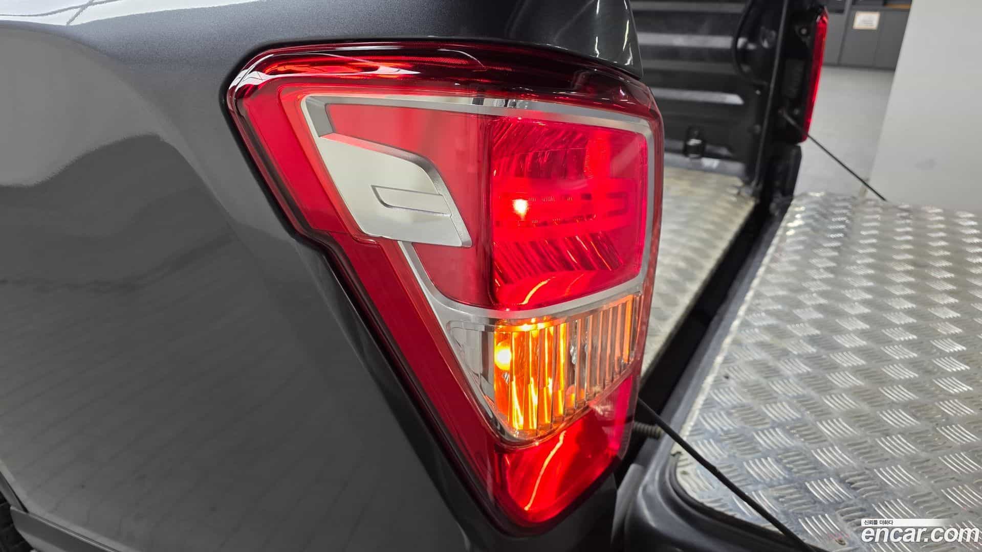 Rexton KG Mobility 2019.8-OUTER-033